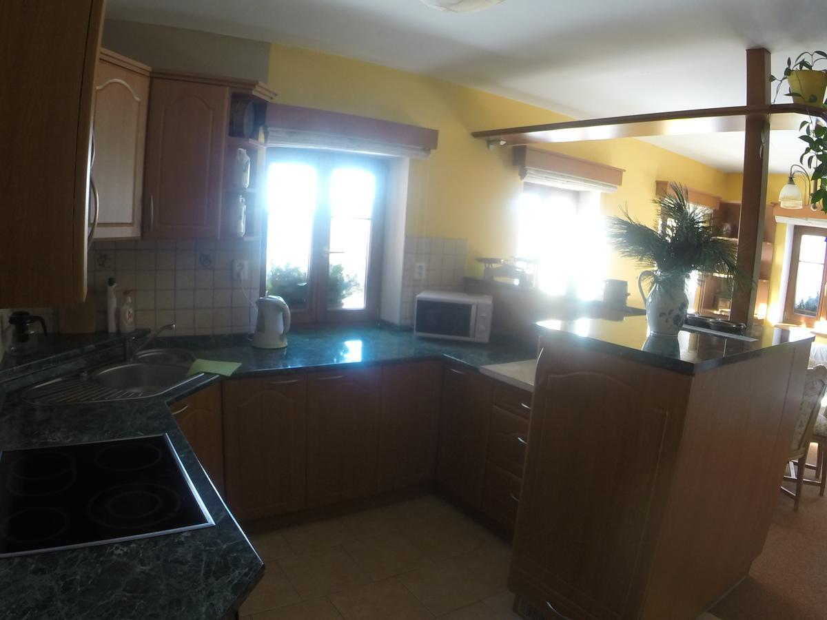 Apartment U Videmanu Ponikla Екстер'єр фото